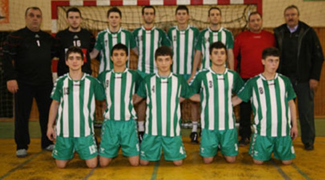 GENÇLİK SPOR HENTBOL TAKIMI ŞAMPİYONA'DA