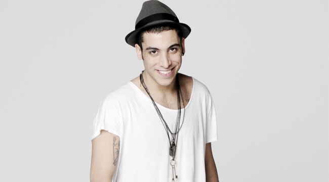 Can Bonomo illuminatici mi?