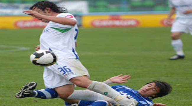 ÇAYKUR RİZESPOR MERSİN İDMAN YURDU İLE BERABERE KALDI