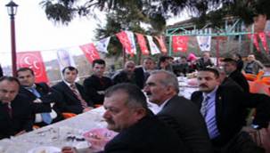 MHP'DEN ADAY TANITIM KAHVALTISI