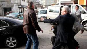 NİYE YAN BAKTIN DEDİ SİLAHINI ÇEKTİ!