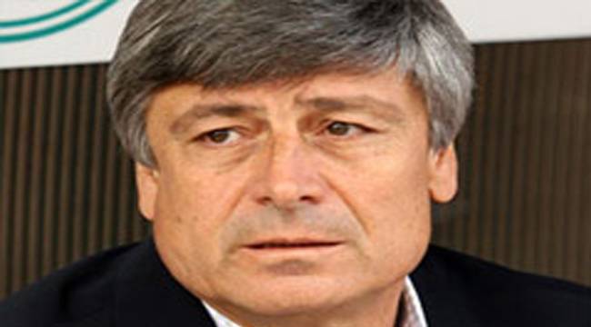 RAŞİT ÇETİNER GÖREVİNDEN İSTİFA ETTİ