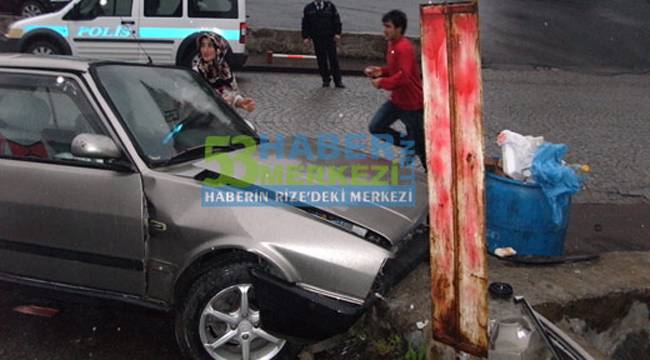RİZE'DE TRAFİK KAZASI: 2 YARALI