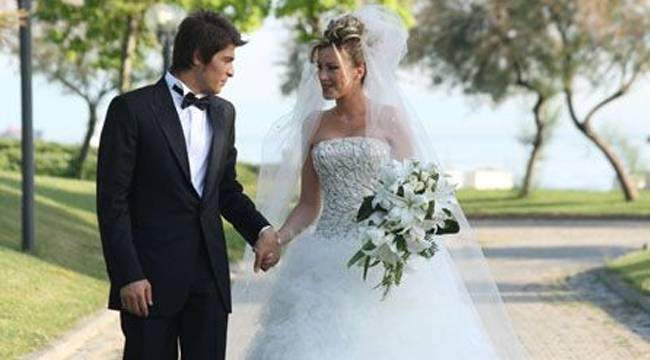 RİZELİ YASİN, ÖMÜR BOYU İMZAYI ATTI