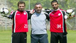 RİZESPOR'UN KALESİ EMRULLAH VE MAHMUT'A TESLİM