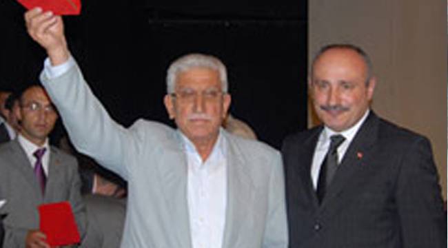 ZEKİ MAYİ YENİDEN İL BAŞKANI SEÇİLDİ