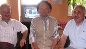 81 YAŞINDAKİ RİZELİ DEDENİN EHLİYET AZMİ