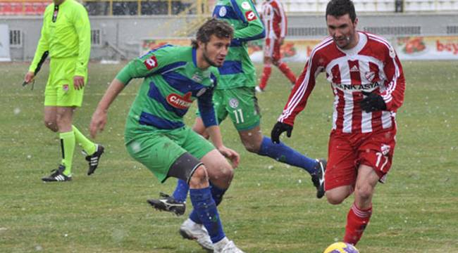 ÇAYKUR RİZESPOR'A BİR DARBE DE BOLUSPOR'DAN