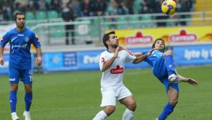 ÇAYKUR RİZESPOR GAZİANTEP MAĞLUBİYETİNE BAKA KALDI