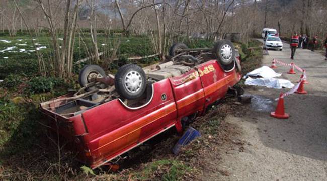 FINDIKLI'DA FECİ KAZA: 2 ÖLÜ, 9 YARALI