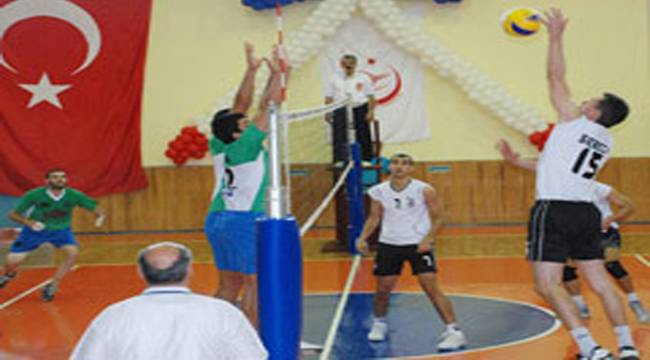 FINDIKLISPOR, BEŞİKTAŞ'A BOYUN EĞDİ