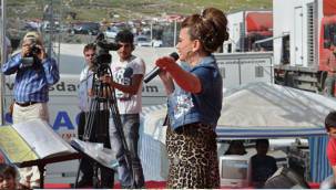 HÜLYA POLAT OVİT KONSERİ