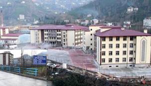 RİZE'DE MODERN FEN LİSESİNE KÖPRÜ ENGELİ