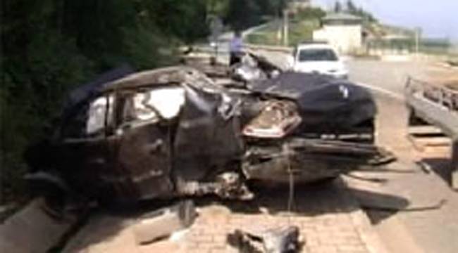 RİZE'DE TRAFİK KAZASI: 1 POLİS ÖLDÜ, 1 YARALI