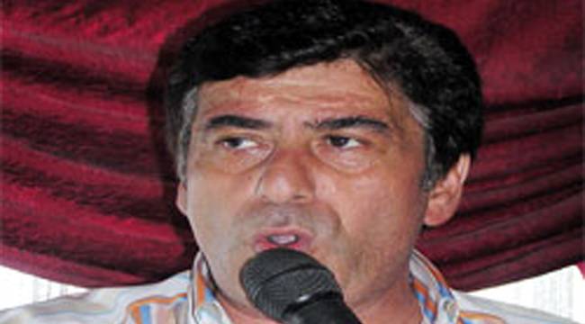 TURGUT KARAFAZLI BEYİN KANAMASI GEÇİRDİ