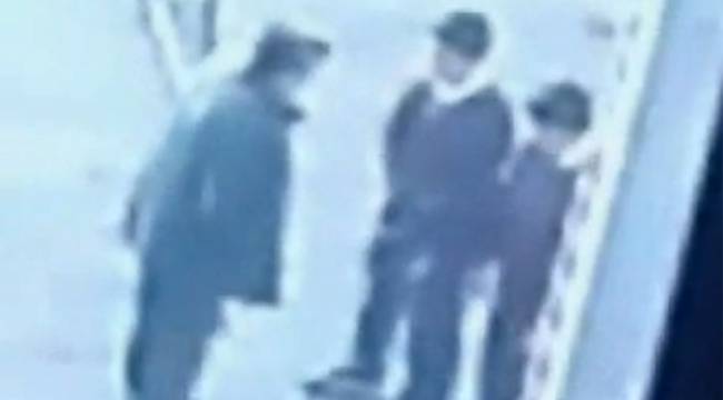 ZONGULDAK'TA LİSE BAHÇESİNDE SIRA DAYAĞI / VİDEO