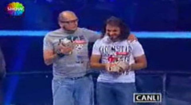 CANLI PARA'DAN RİZELİ GENÇLERE 75 BİN LİRA