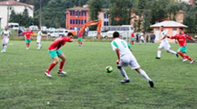 ÇAYELİSPOR: 7 - ÇORAPÇILARSPOR: 0