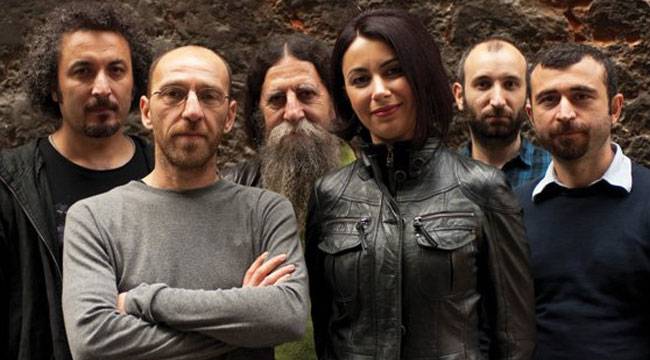 EZGİNİN GÜNLÜĞÜ RİZE'DE KONSER VERDİ