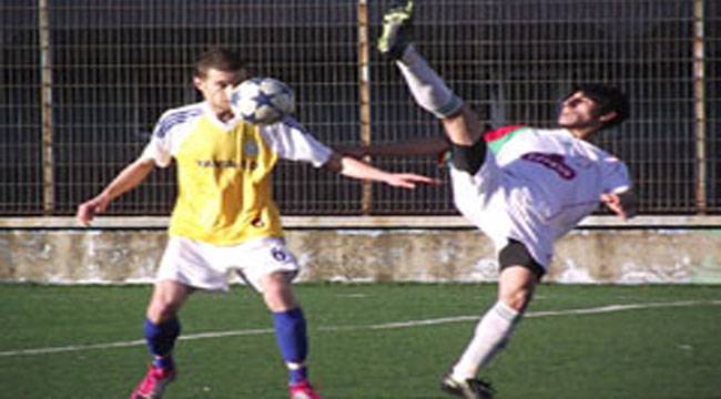 İL ÖZEL İDARESPOR: 1 - ÇAYKURSPOR: 2