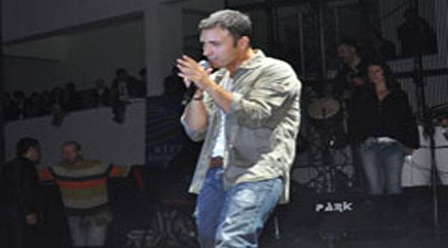 MUSTAFA SANDAL, RİZE'DE COŞTURDU