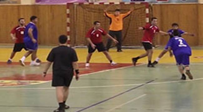 RİZE KARADENİZSPOR: 25 - AZİZİYE KOLEJİ: 41