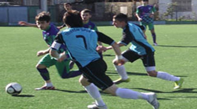 TELEKOMSPOR: 1 - GÜNEYSUSPOR: 4