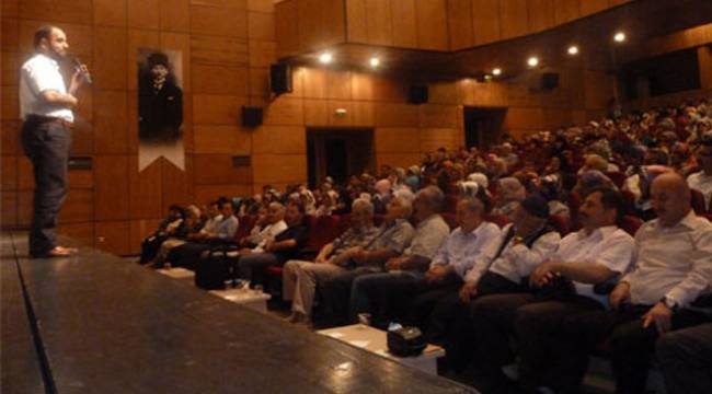 Bulut ve Demirci'den Rize'de Namazla Diriliş konferansı