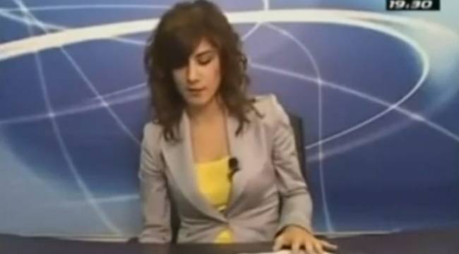 Haber spikerinin zor anları / Video