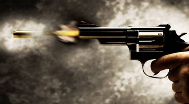 Park halindeki otomobile kurşun: 1 ölü, 1 yaralı