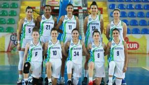 Rize Belediyespor'un perileri lige farklı başladı