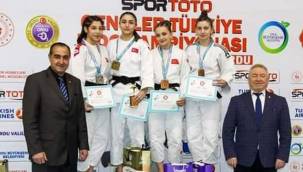 Çaykur Rizesporlu Judocular Türkiye 3.'sü oldu