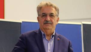 Yazıcı: Siyasetimizin gündeminde millet var