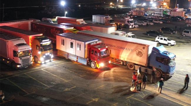 Hatay'a kurulacak Çadır Kent için TIR'lar Rize'den yola çıktı
