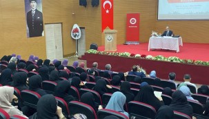 Karslı, Rize'de hafızlık öğrencileriyle buluştu