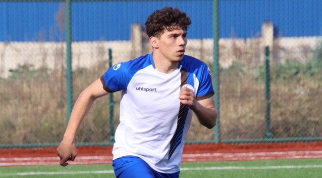 Rizeli genç Mahmut Sarıhasan Erbaaspor'da